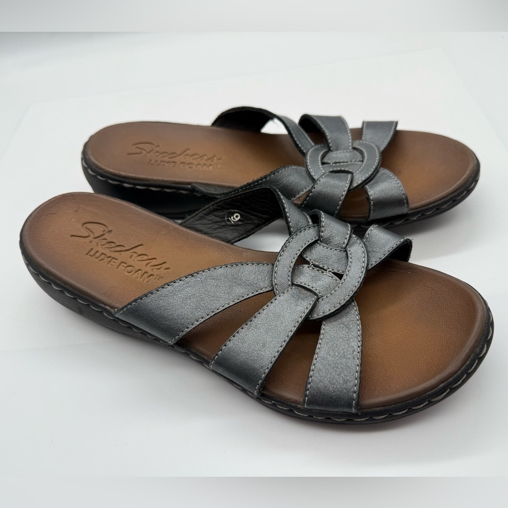 Skechers Luxe Foam Passenger Getaway Sandals Womens Size 9 Metallic Gray Slip On